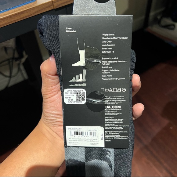 Under Armour Men's Project Rock Playmaker Crew Socks - Picture 2 of 2